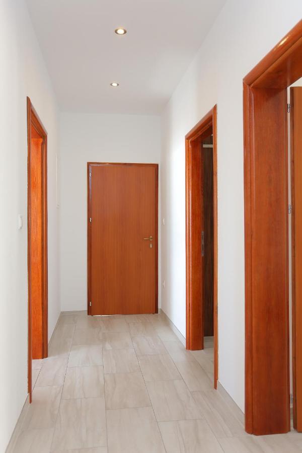 Apartments With A Parking Space Stanici, Omis - 17894 Habitación foto